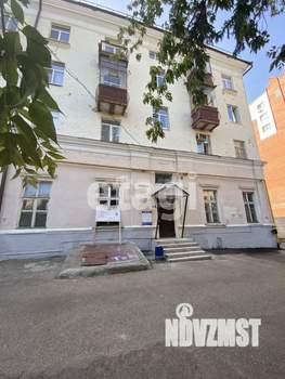 3-к квартира, вторичка, 104м2, 2/4 этаж