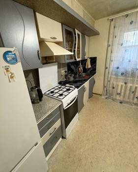 2-к квартира, вторичка, 56м2, 1/10 этаж