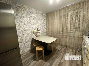 3-к квартира, вторичка, 58м2, 8/9 этаж