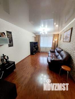 3-к квартира, вторичка, 61м2, 1/9 этаж