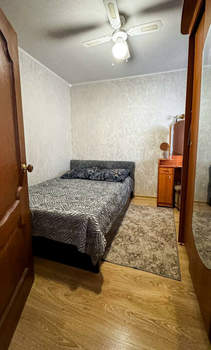 3-к квартира, вторичка, 53м2, 8/9 этаж