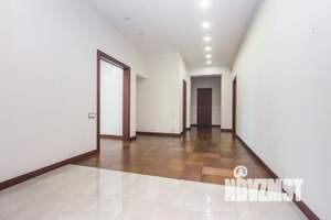 4-к квартира, вторичка, 133м2, 11/11 этаж