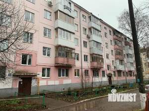 2-к квартира, вторичка, 43м2, 1/5 этаж