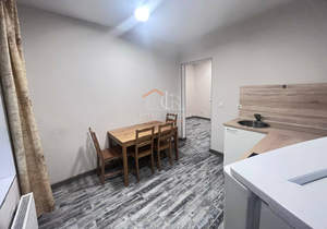 2-к квартира, вторичка, 58м2, 7/25 этаж