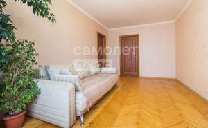 3-к квартира, вторичка, 60м2, 10/10 этаж