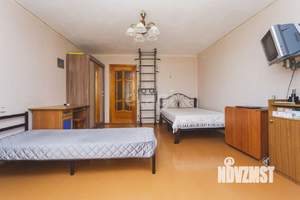 2-к квартира, вторичка, 60м2, 9/9 этаж