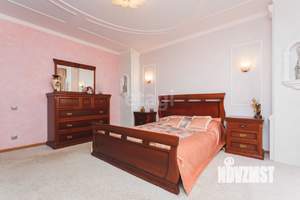 4-к квартира, вторичка, 156м2, 8/9 этаж