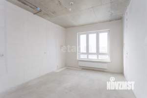 3-к квартира, вторичка, 70м2, 6/27 этаж