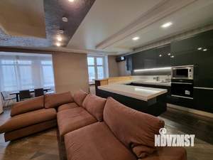 4-к квартира, вторичка, 134м2, 9/10 этаж