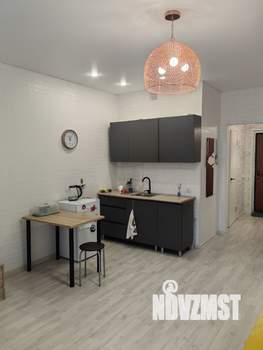 Студия квартира, вторичка, 28м2, 13/25 этаж