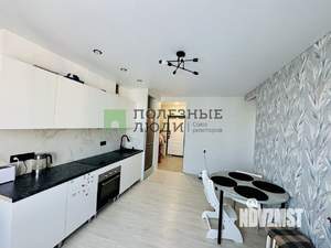 3-к квартира, вторичка, 48м2, 18/22 этаж