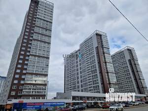 2-к квартира, вторичка, 64м2, 7/25 этаж