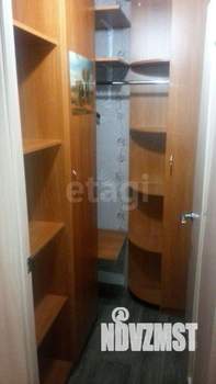 2-к квартира, вторичка, 54м2, 1/9 этаж