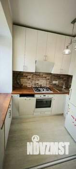 2-к квартира, вторичка, 40м2, 5/5 этаж