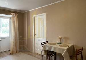 2-к квартира, вторичка, 42м2, 4/5 этаж