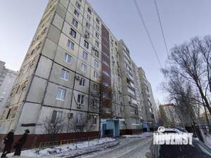 2-к квартира, вторичка, 42м2, 1/9 этаж