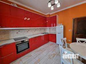 3-к квартира, вторичка, 100м2, 7/10 этаж