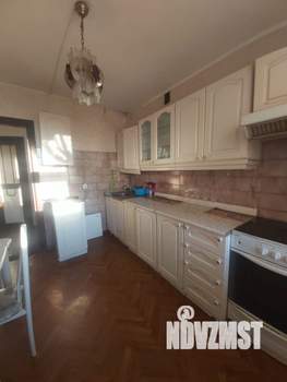 4-к квартира, вторичка, 82м2, 5/15 этаж