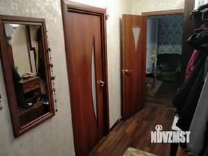 3-к квартира, вторичка, 64м2, 1/9 этаж