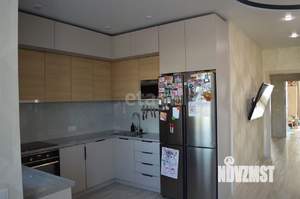 3-к квартира, вторичка, 74м2, 9/25 этаж
