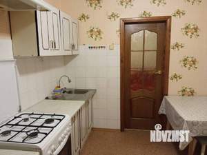 2-к квартира, вторичка, 52м2, 10/10 этаж