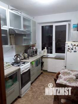4-к квартира, вторичка, 76м2, 8/9 этаж