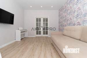 3-к квартира, вторичка, 70м2, 19/25 этаж