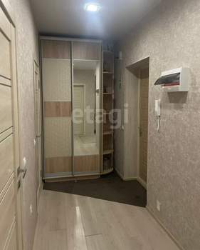 2-к квартира, вторичка, 43м2, 18/25 этаж