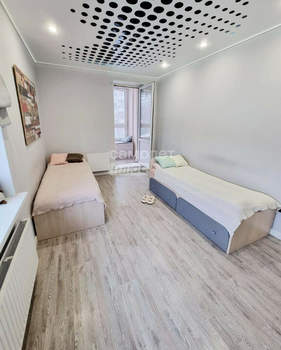 3-к квартира, вторичка, 80м2, 3/18 этаж