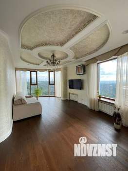 3-к квартира, вторичка, 117м2, 14/17 этаж