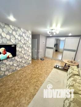 3-к квартира, вторичка, 65м2, 1/9 этаж