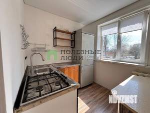 2-к квартира, вторичка, 43м2, 1/5 этаж