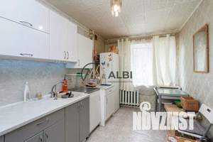 2-к квартира, вторичка, 37м2, 1/9 этаж