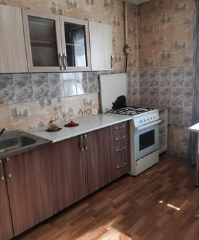 2-к квартира, вторичка, 50м2, 1/9 этаж