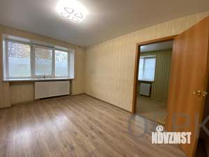 3-к квартира, вторичка, 49м2, 1/5 этаж