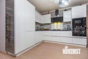 3-к квартира, вторичка, 108м2, 4/9 этаж