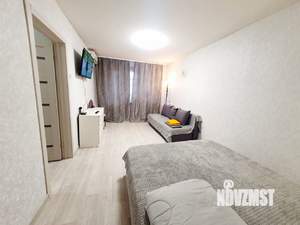2-к квартира, вторичка, 43м2, 9/9 этаж