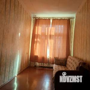 2-к квартира, вторичка, 37м2, 1/5 этаж