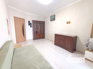 1-к квартира, вторичка, 53м2, 15/17 этаж