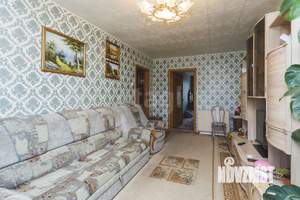 4-к квартира, вторичка, 76м2, 8/12 этаж