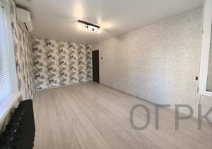 2-к квартира, вторичка, 43м2, 1/5 этаж