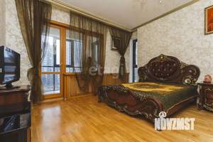 3-к квартира, вторичка, 121м2, 9/16 этаж