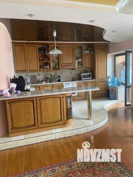 5-к квартира, вторичка, 261м2, 14/16 этаж