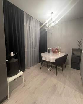2-к квартира, вторичка, 78м2, 8/15 этаж