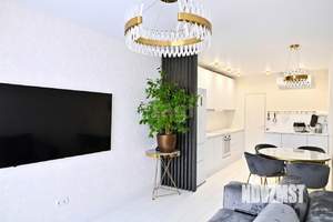 2-к квартира, вторичка, 80м2, 2/4 этаж