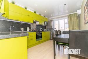 2-к квартира, вторичка, 61м2, 12/13 этаж