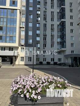 Студия квартира, вторичка, 34м2, 2/27 этаж
