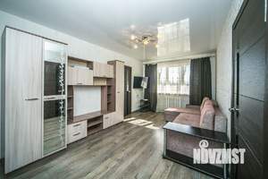 2-к квартира, вторичка, 42м2, 1/5 этаж