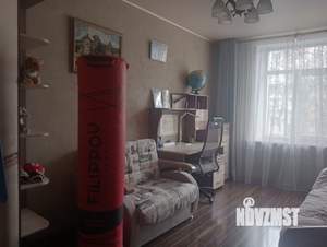 4-к квартира, вторичка, 98м2, 2/4 этаж