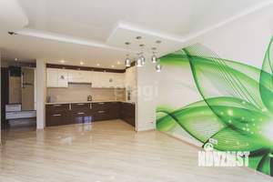 2-к квартира, вторичка, 65м2, 10/18 этаж